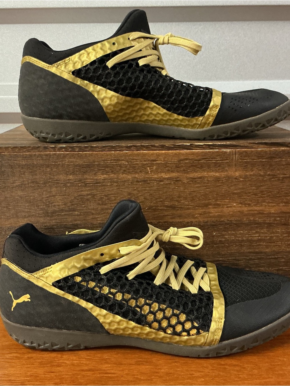 Puma 365 Netfit CT Black Gold Mesh Soccer Football Lifestyle Shoe Men Size 11
